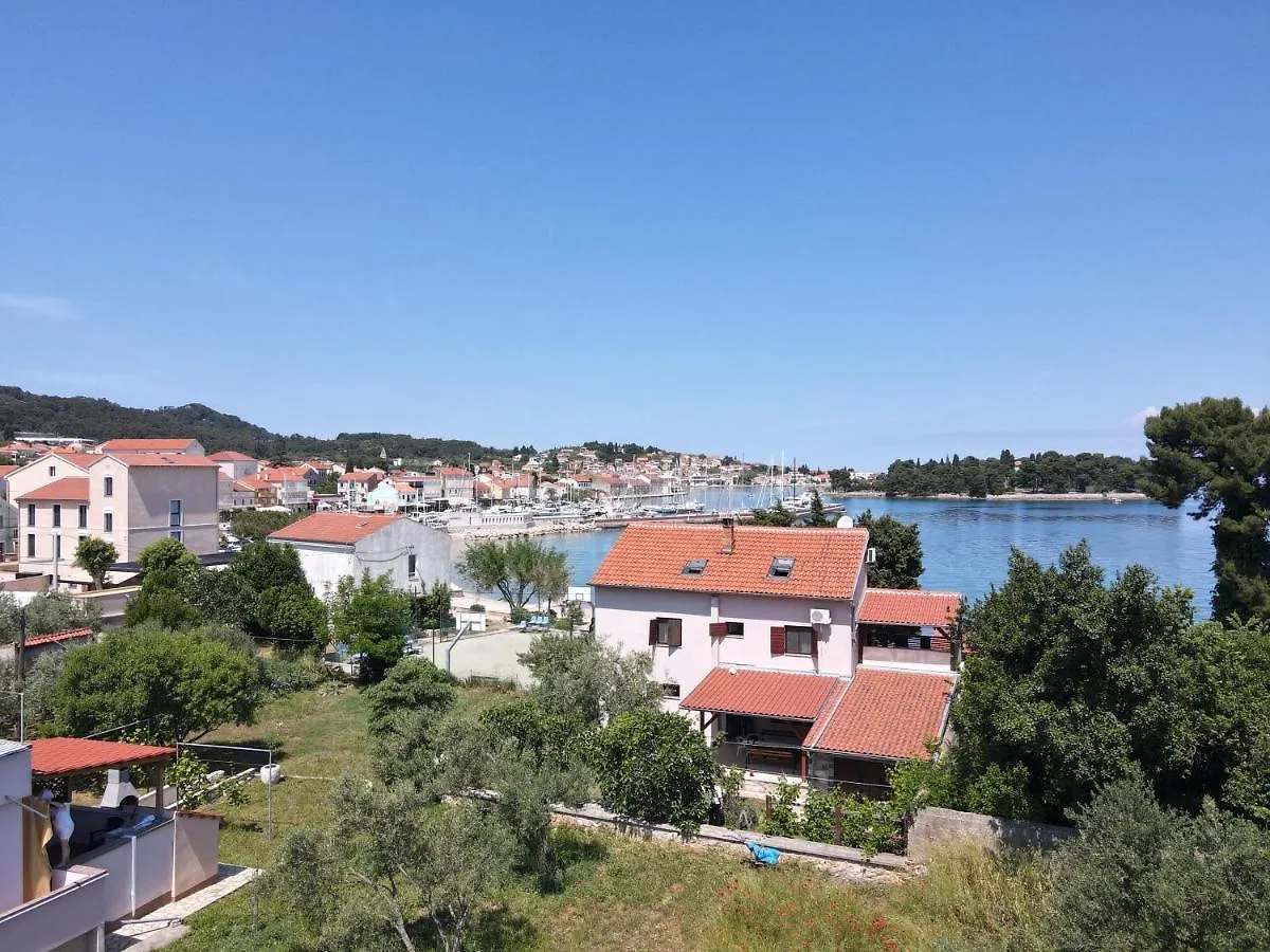 Apartments By The Sea Preko, Ugljan - 20210