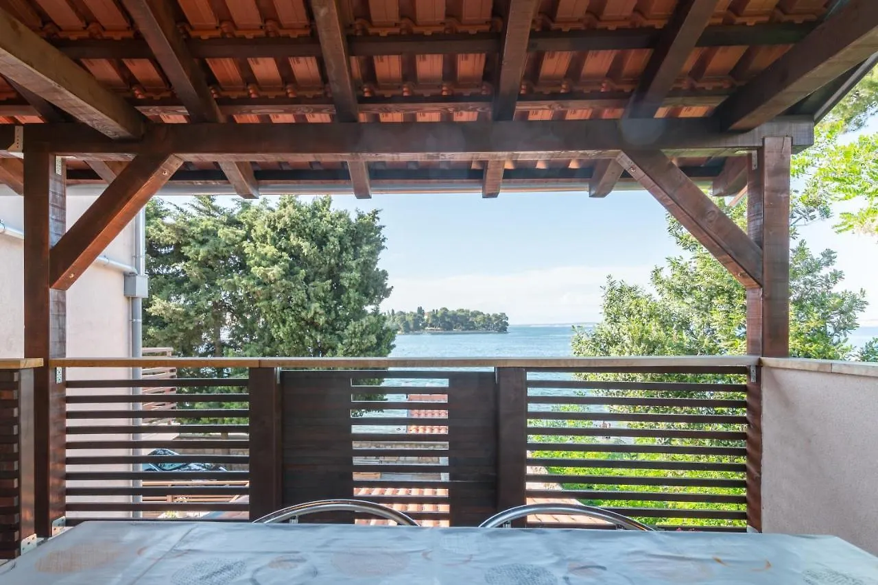 Apartments By The Sea Preko, Ugljan - 20210