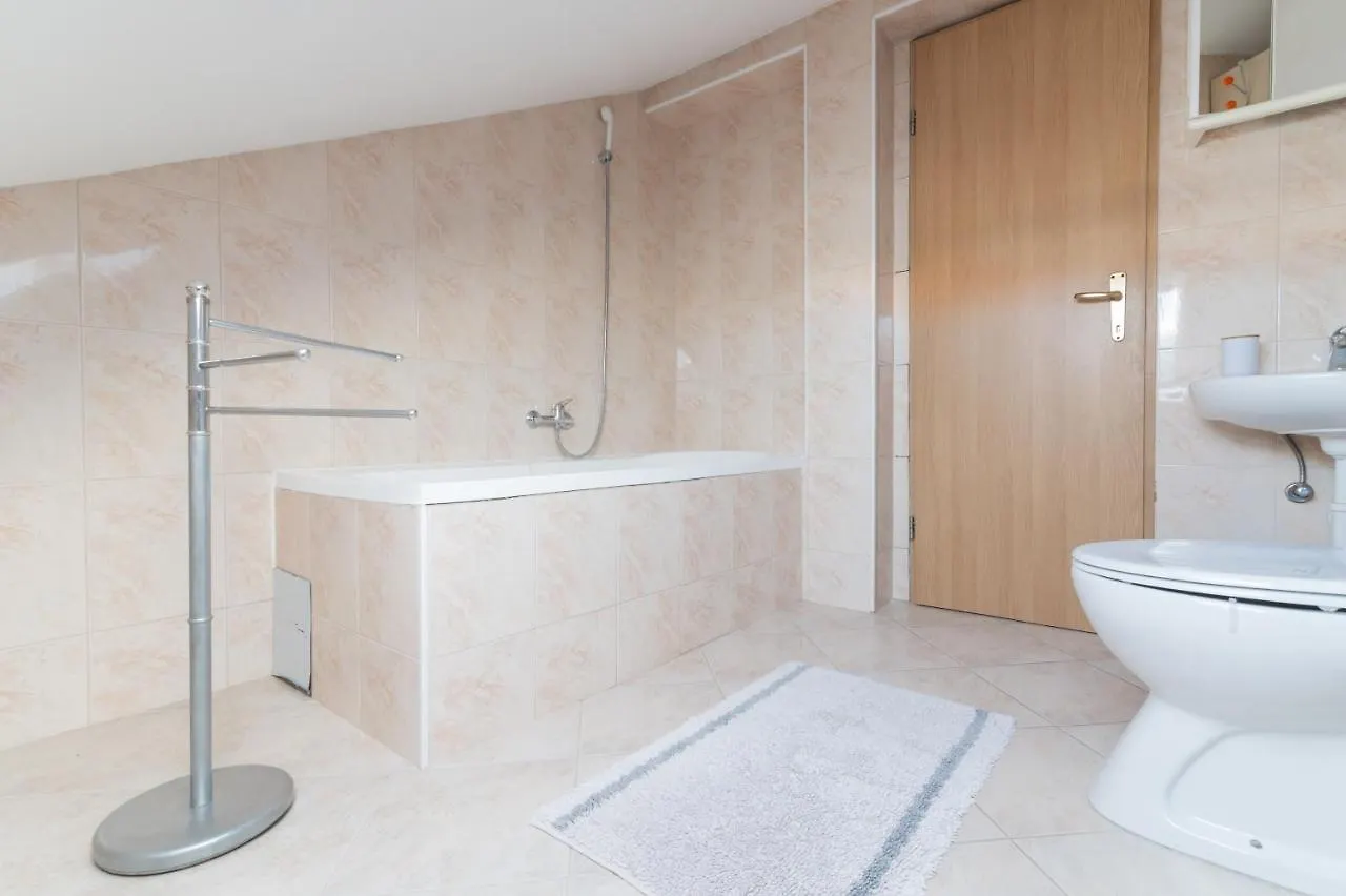 Apartments By The Sea Preko, Ugljan - 20210 Croatia