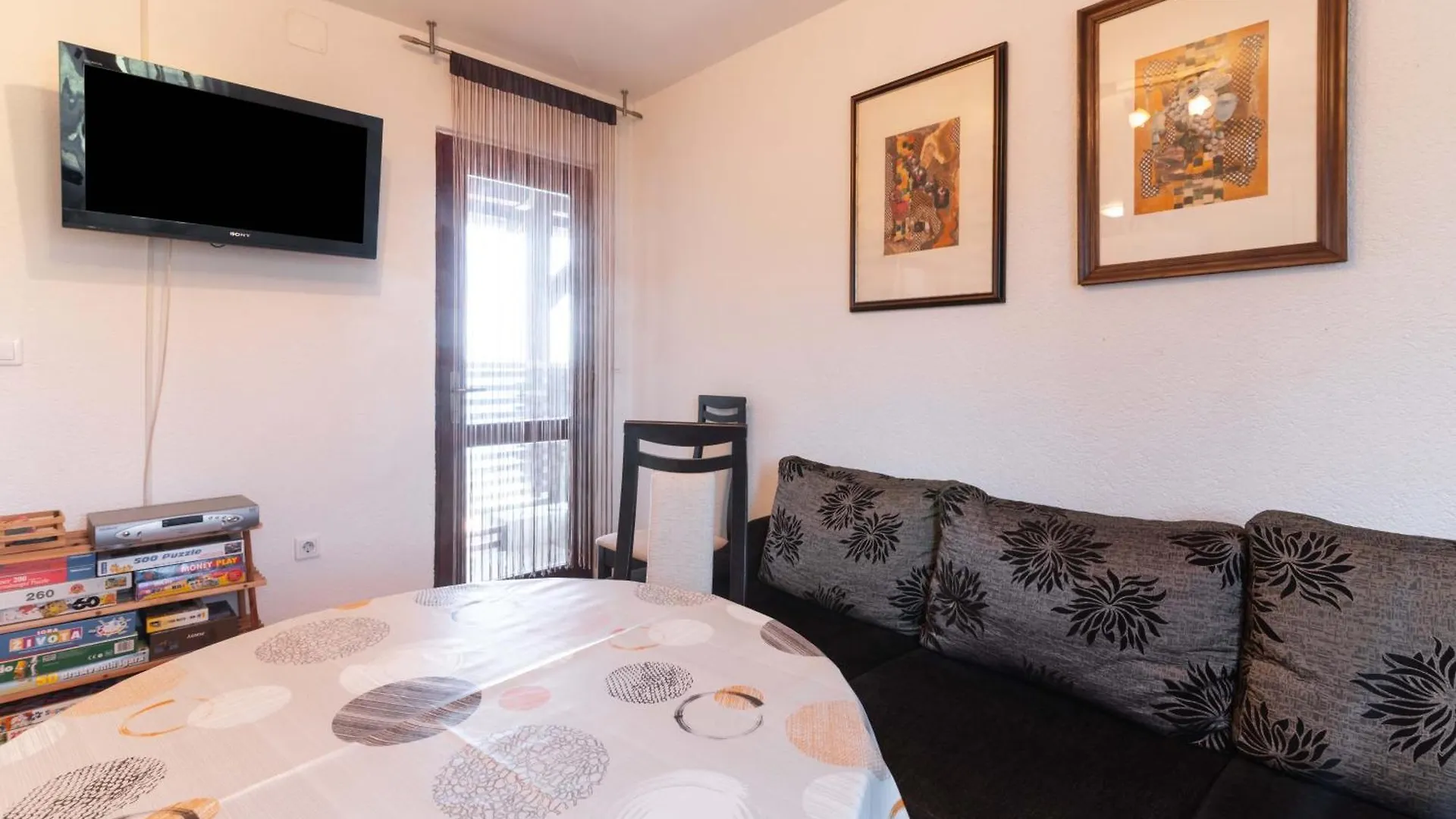 Apartments By The Sea Preko, Ugljan - 20210