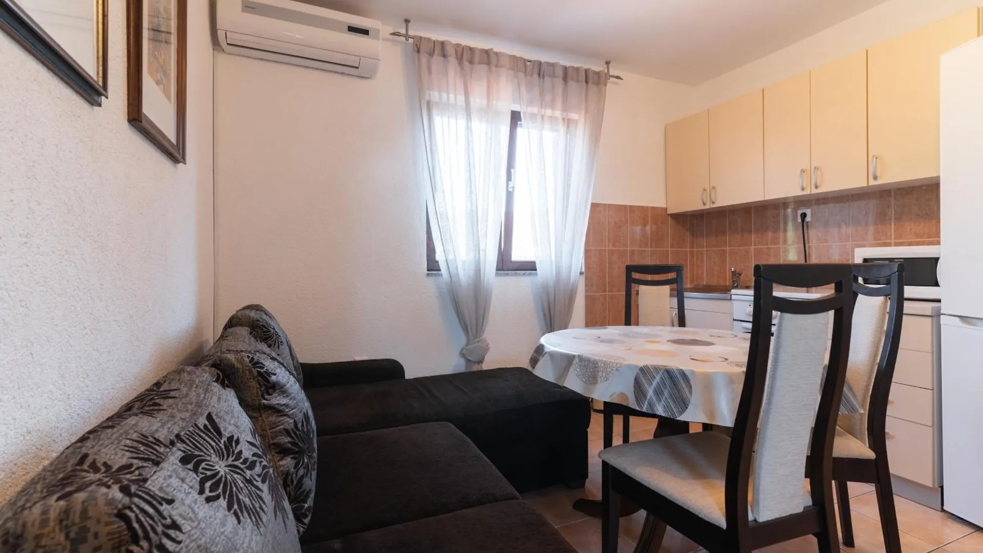 Apartments By The Sea Preko, Ugljan - 20210 Preko