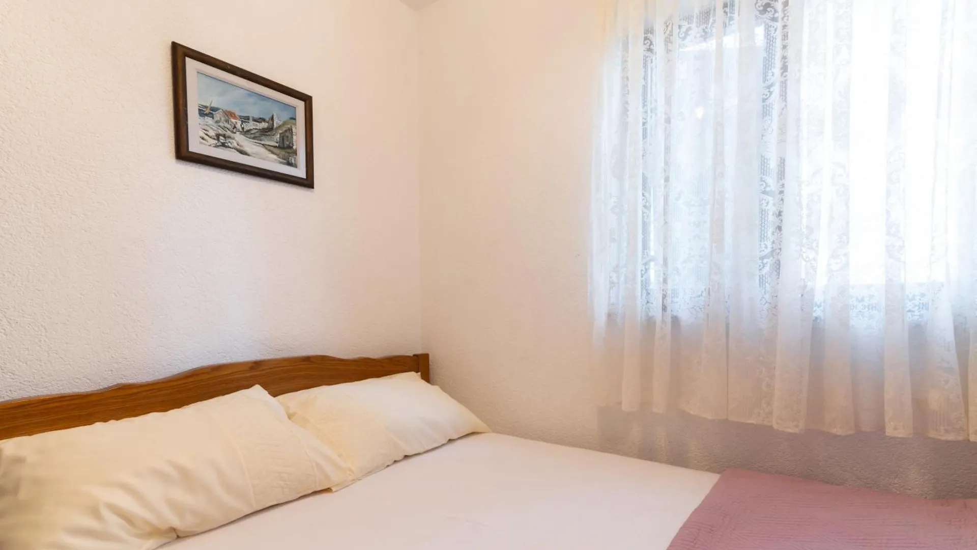 Apartments By The Sea Preko, Ugljan - 20210